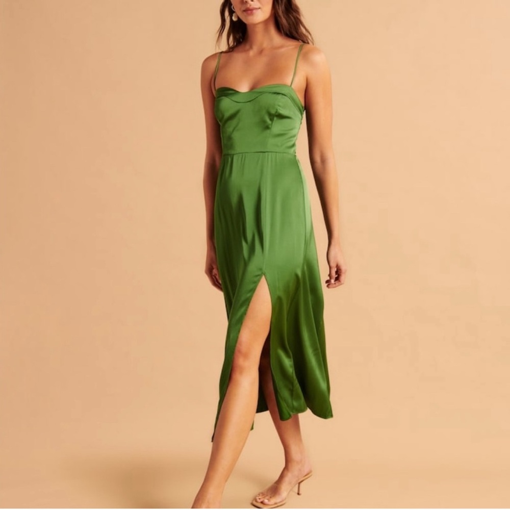 Abercrombie & Fitch Green Camille Midi Dress (Petite)